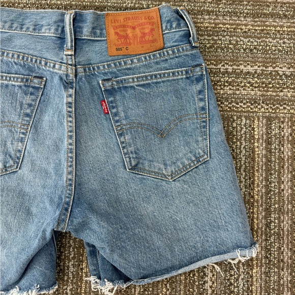 Levi’s | Vintage 505 Cutoff Shorts - Picture 4 of 5